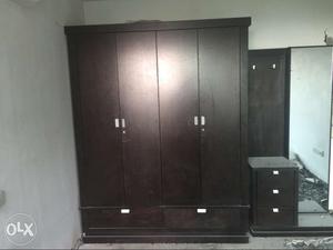 Wardrobe in ply and polish finish including