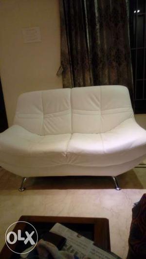 White leather sofa 3 seater + 2 seater + single