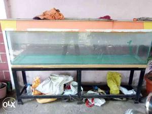 Fish tank. size 6_1_1.5.full set to sell.