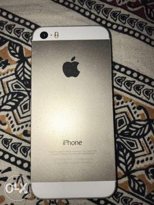 I Phone 5s Gold 16GB excellent condition with