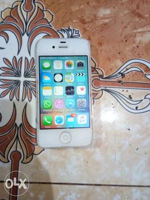 IPhone 4s white, With data cable, UK peace,