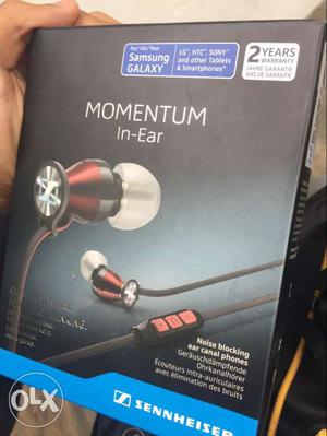 Its a brand new sennheiser momentum earphones.