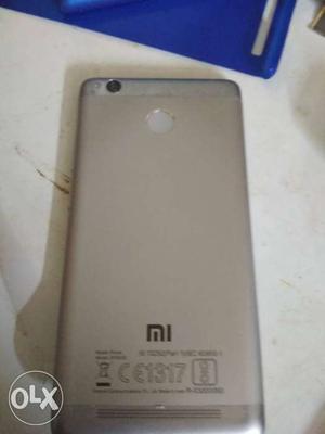 Mi redmi 3s prime 3gb ram 32gb internal mah