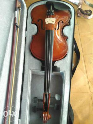 Baby Violin(1/2 size). Made in Checkoslavia.