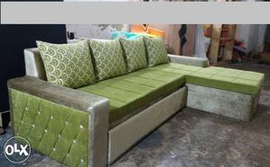 Beautiful fabric corner L shape sofa.