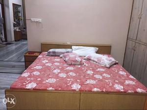 Doctors Complete Sangwan wood double bed in brand new