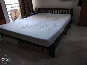 Double bed 5' x 6'. With Mattress very good