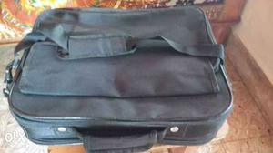 Executive suitcase type multipurpose bag in very good