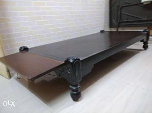Extendable bed (dholki) length 5' 3" extending to