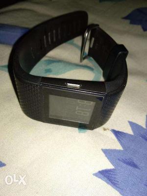 Fitbit Surge Ultimate Fitness Super Watch (Large - Black)