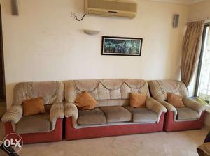Gray Padded 3-seater couch +1 + 1