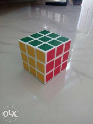 Super speed 3x3x3 rubix cube
