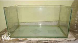 Aquarium with stones very very good condition and