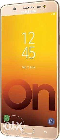 Galaxy on max - gold - Ram 4 GB-internal 32 GB