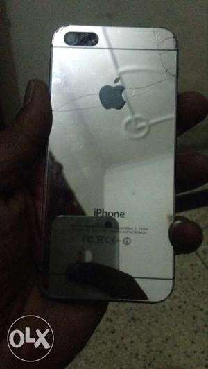 Iphone 5 32gb::::new condition wit all