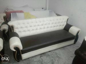 Tufted White And Brown Leather Futon Chair 3+1+1