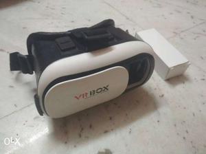 Vr box with bluetooth remote 1 month old
