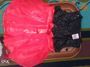 Beautiful dress for 1 year girl used once. Ur