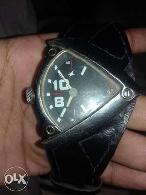 Fastrack watch condition is good colour black