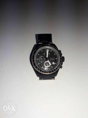 Fossil chronogrpah watch at cheap price.