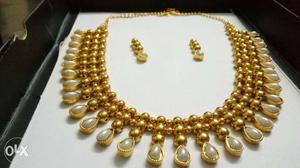 Gold Beaded Necklace And Drop Earrings Set. Handmade.