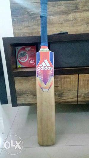 Leather Cricket playing bat light weight bought