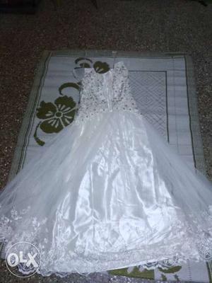 Only one time used in marriage white gown
