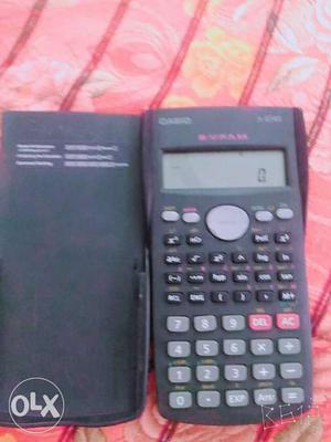 Scientific calculator fx 82 mx