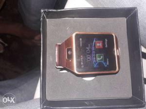 Smart watch good condition and screen card and