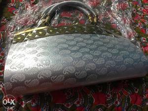 Un used clutches for urgent sale