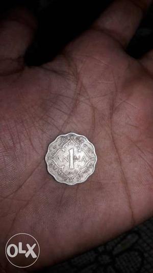 1 Scalloped Edge Indian Paise