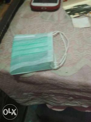 Face mask 100 pc in 200 rs only