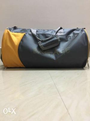 Gym / travel bag wid shoe space