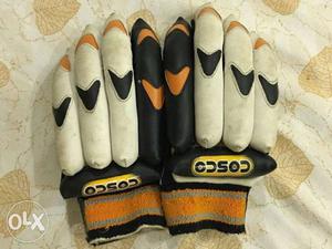 Need Buyers for cosco cricket gloves. Good