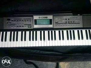 Roland E-O9 indian Keyboard