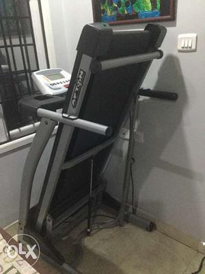Treadmill AFTON motorised with upto 10 incline