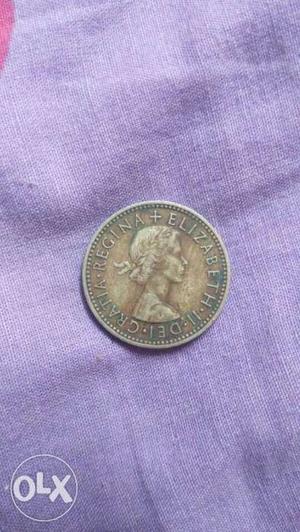  one shilling UK coin.