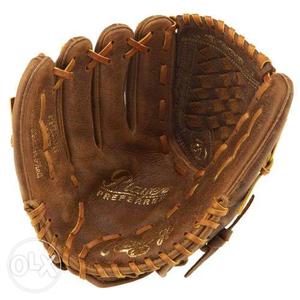 Baseball gloves for sale