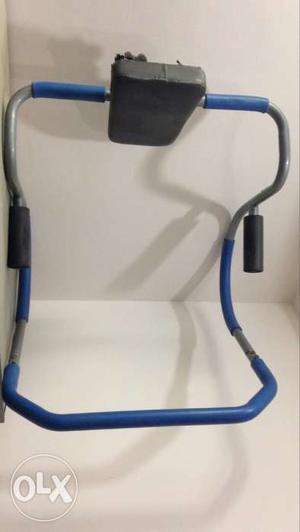 Blue And Gray Metal Exercise Equipment for abs and belly