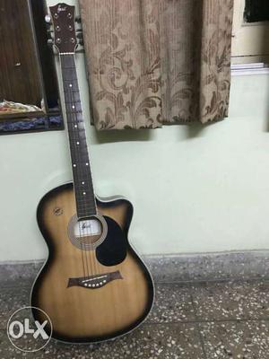 Fantastic guitar Almost new Just a year old
