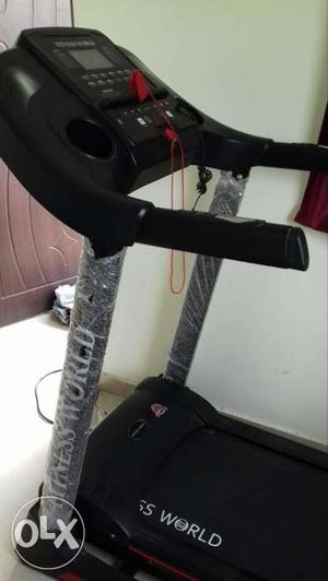 Fitness World - Treadmill 110kg (4 Months old)