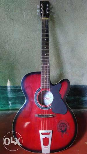 Good condition acoustic guitar...