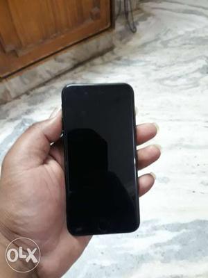 Iphone 7 32gb with 6 months warranty left and is