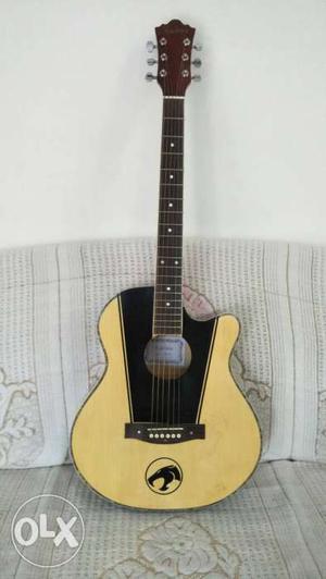 Kadence Guitar with cover, strings and tuner