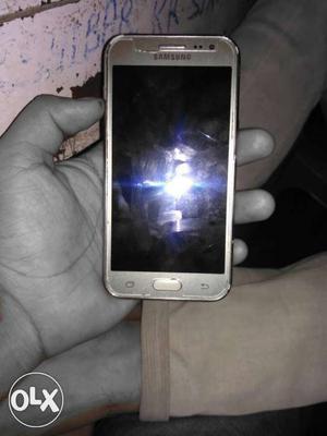 Sumsung galaxy j2 available all Accrosses