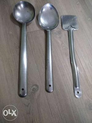 1 big spoon,1 big laddle,1palta