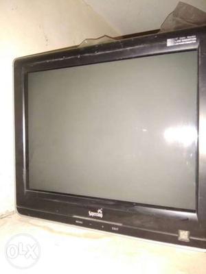 17 inches CRT Monitor, Has minor issues, have to repair...