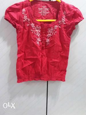 4 kids tops with excellent quality and condition