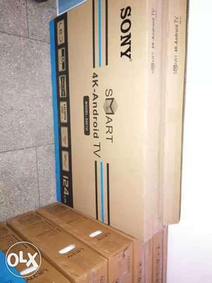 50 inches Sony Smart TV Box