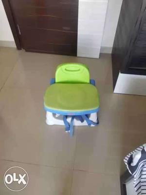 Baby's Green And Blue Booster Seat Screenshot